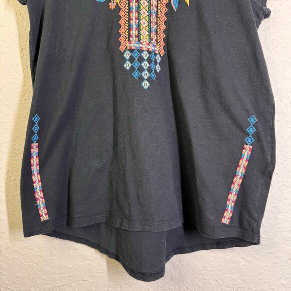 SUNDANCE Blouse Medium Crew Neck Embroidered Chest & Shoulder Top Tee Boho - Picture 5 of 11
